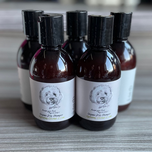 Organic Hydrating Coconut & Lime Dog Shampoo by Henry & Co 250ml