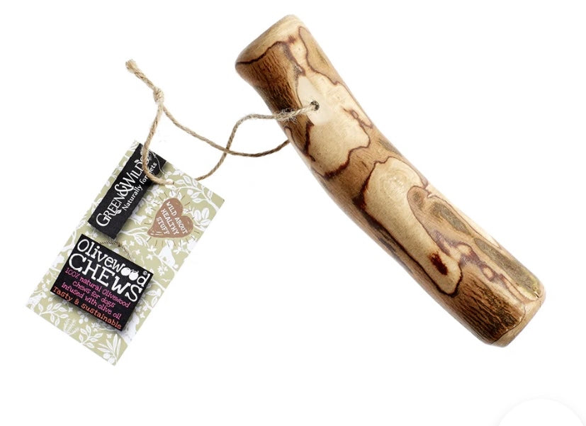 Green & Wild's olivewood chew medium with tag