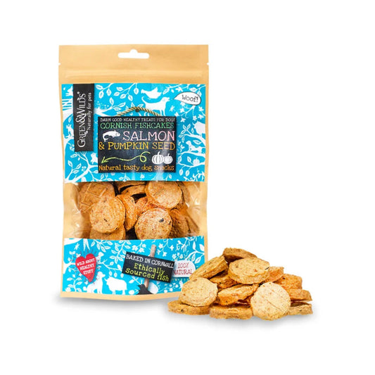 Packaging of Green & Wild's Cornish Fishcakes with Pumpkin for dogs, displaying the product and its name.